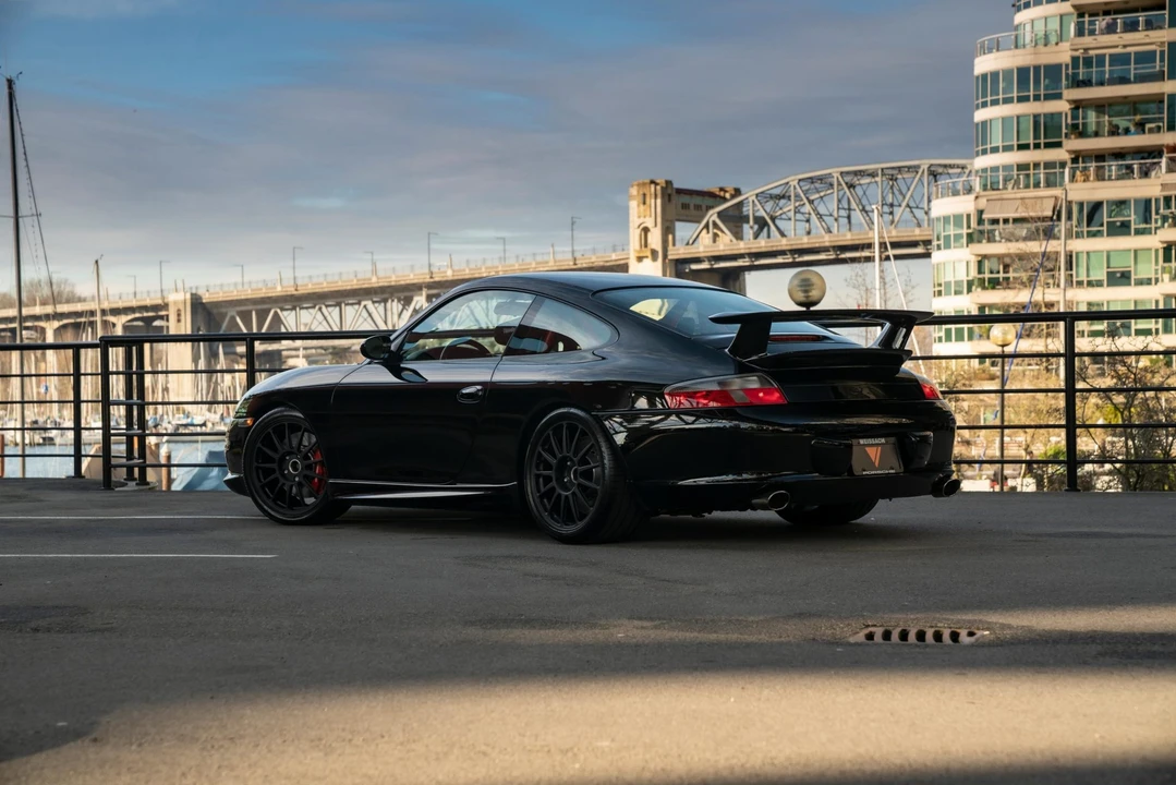 2004 Porsche 996 GT3 - Image 15 of 31