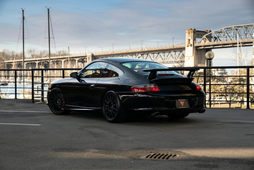 2004 Porsche 996 GT3 - Image 16 of 31