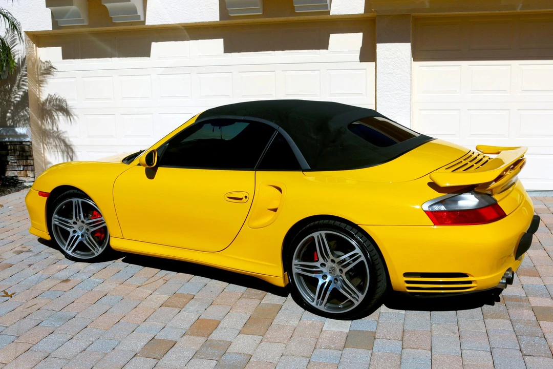 2004 Porsche 996 Turbo - Image 15 of 31