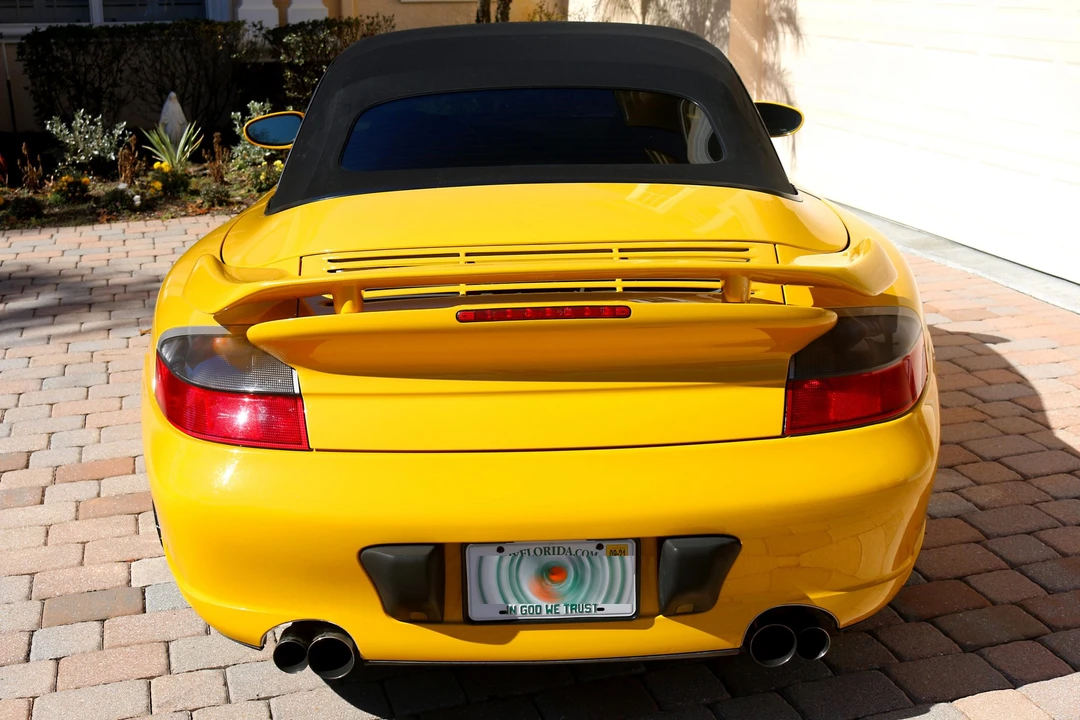 2004 Porsche 996 Turbo - Image 19 of 31