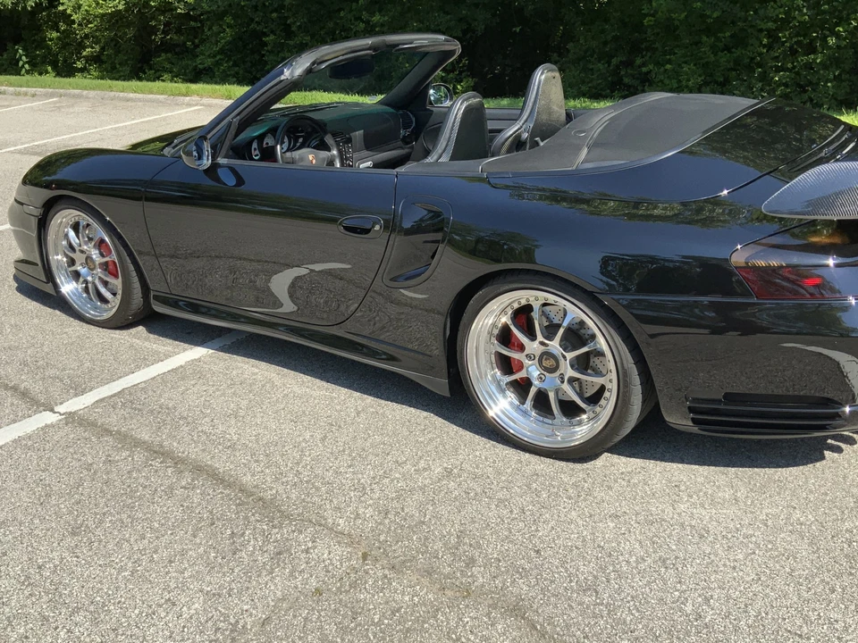 2004 Porsche 996 Turbo - Image 25 of 31