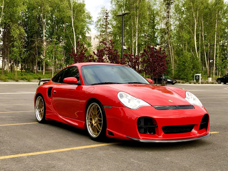 2004 Porsche 996 Turbo - Image 9 of 31