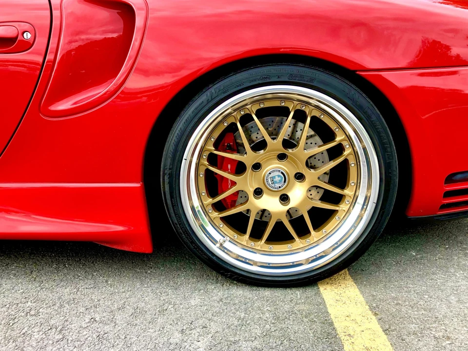 2004 Porsche 996 Turbo - Image 26 of 31