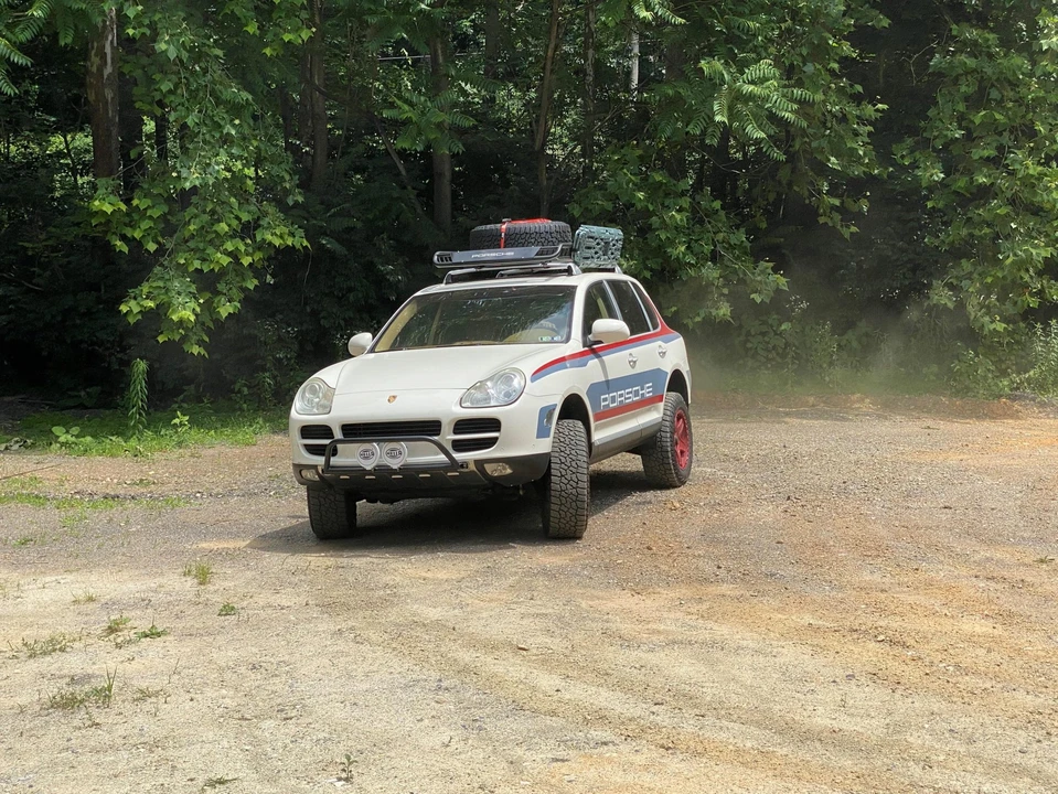 2004 Porsche 955/957 Cayenne S - Image 18 of 31