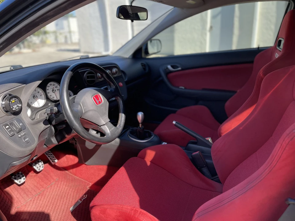 2005 Acura Integra 4th Gen - Image 21 of 31