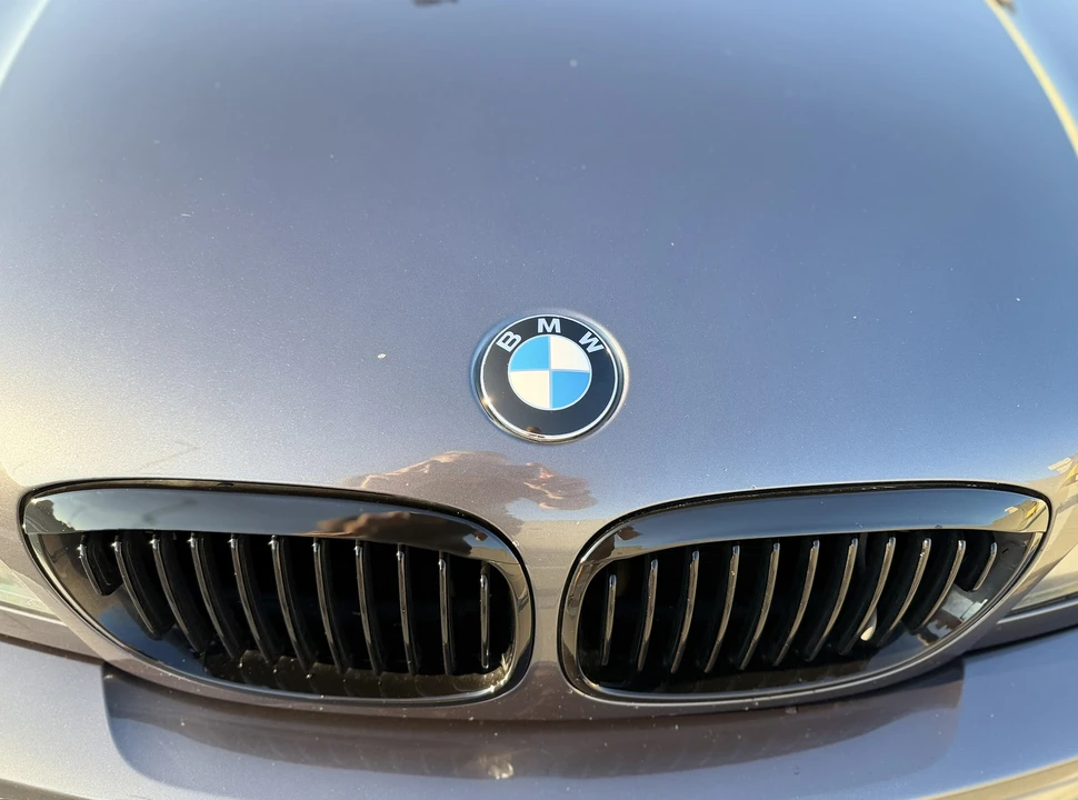2005 BMW E46 330i & 330Ci - Image 13 of 31