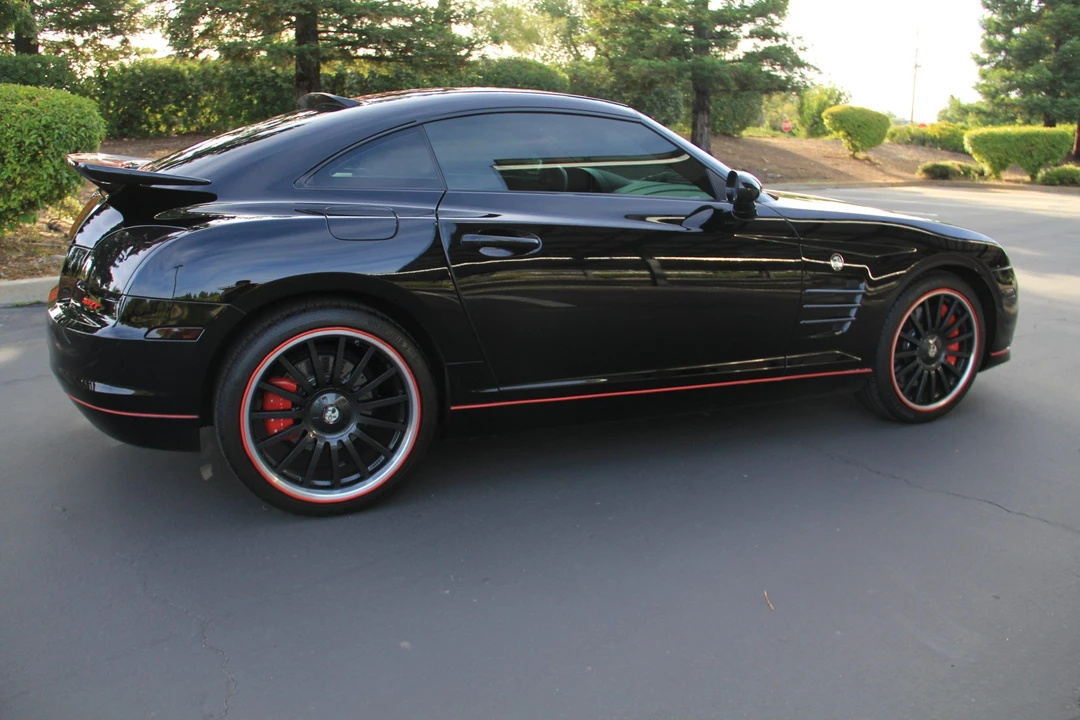 2005 Chrysler Crossfire - Image 11 of 31