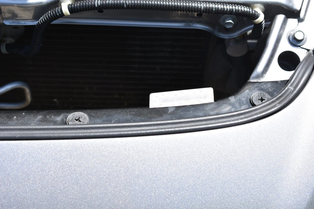 2005 Honda AP2 S2000 - Image 23 of 31