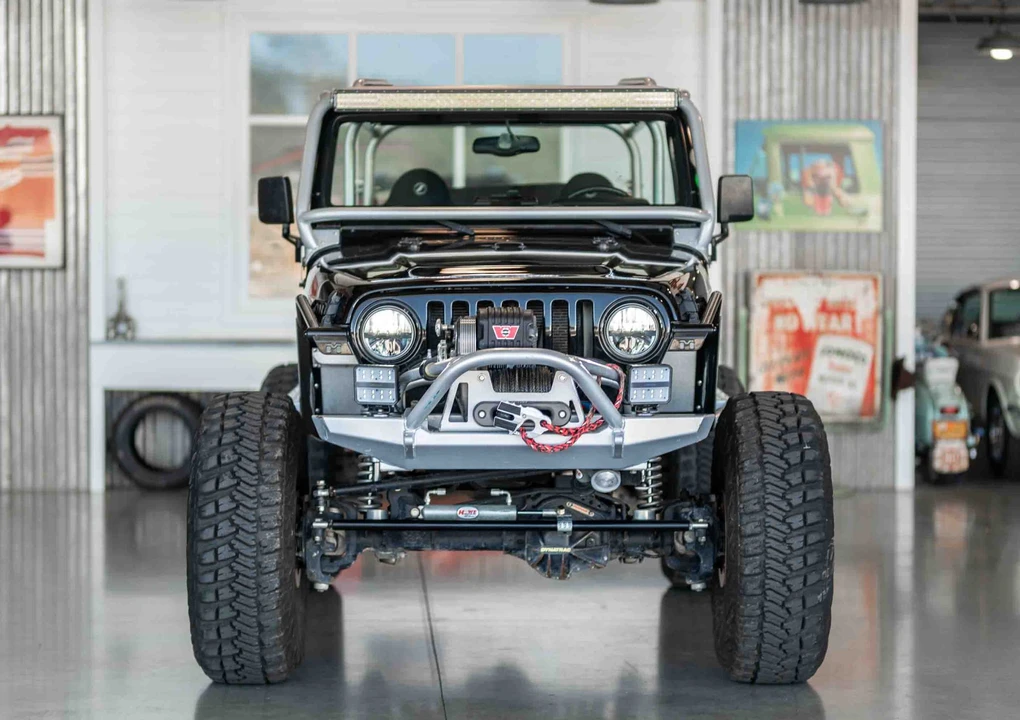 2005 Jeep TJ Wrangler - Image 10 of 31