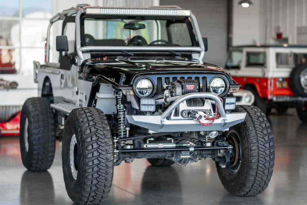 2005 Jeep TJ Wrangler - Image 18 of 31