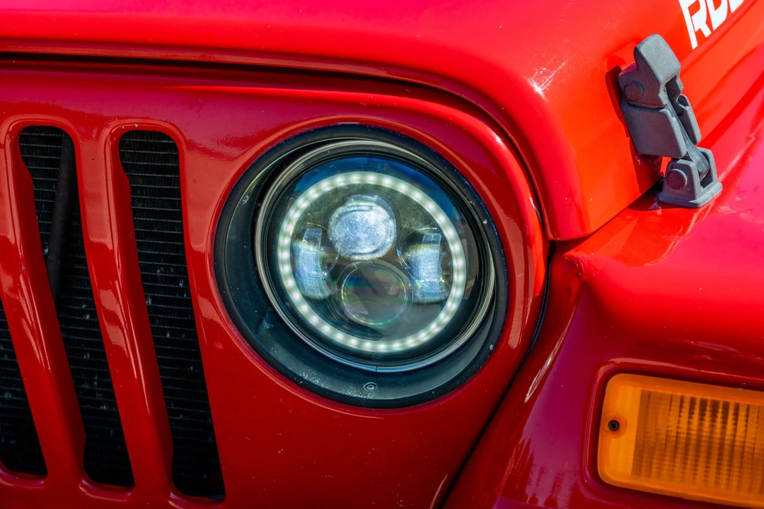 2005 Jeep TJ Wrangler - Image 29 of 31