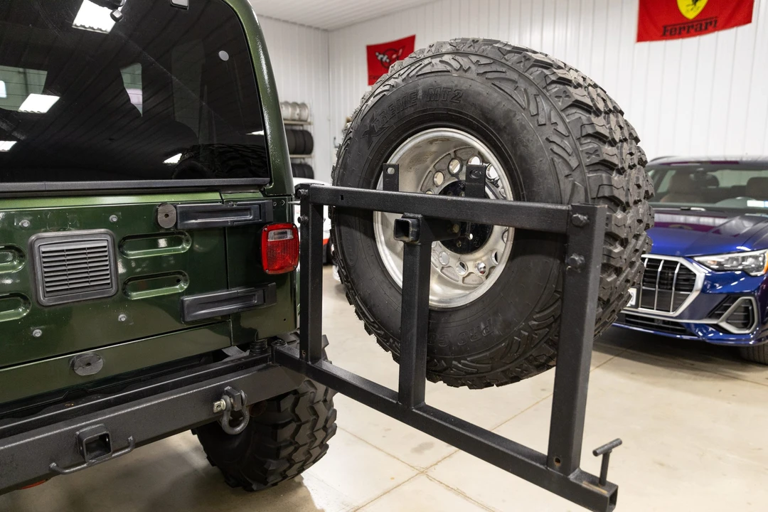 2005 Jeep TJ Wrangler - Image 16 of 31