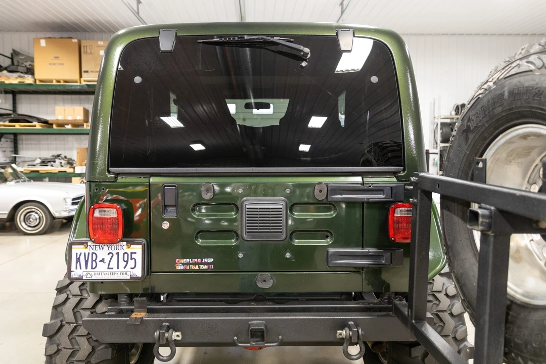 2005 Jeep TJ Wrangler - Image 15 of 31