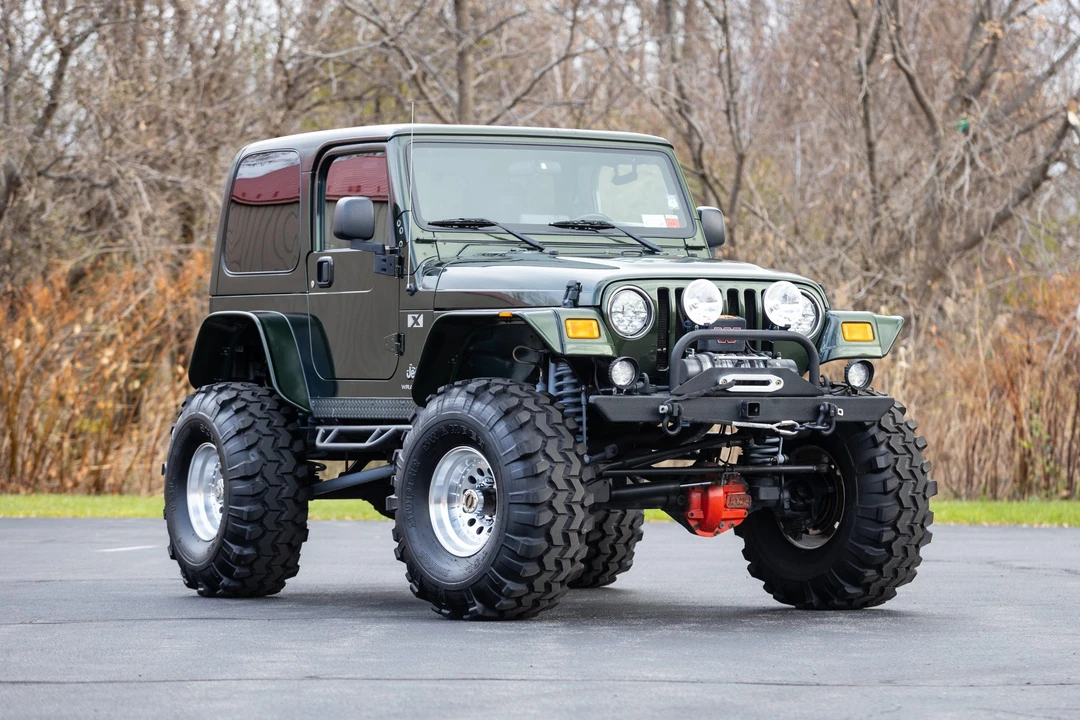 2005 Jeep TJ Wrangler - Image 2 of 31