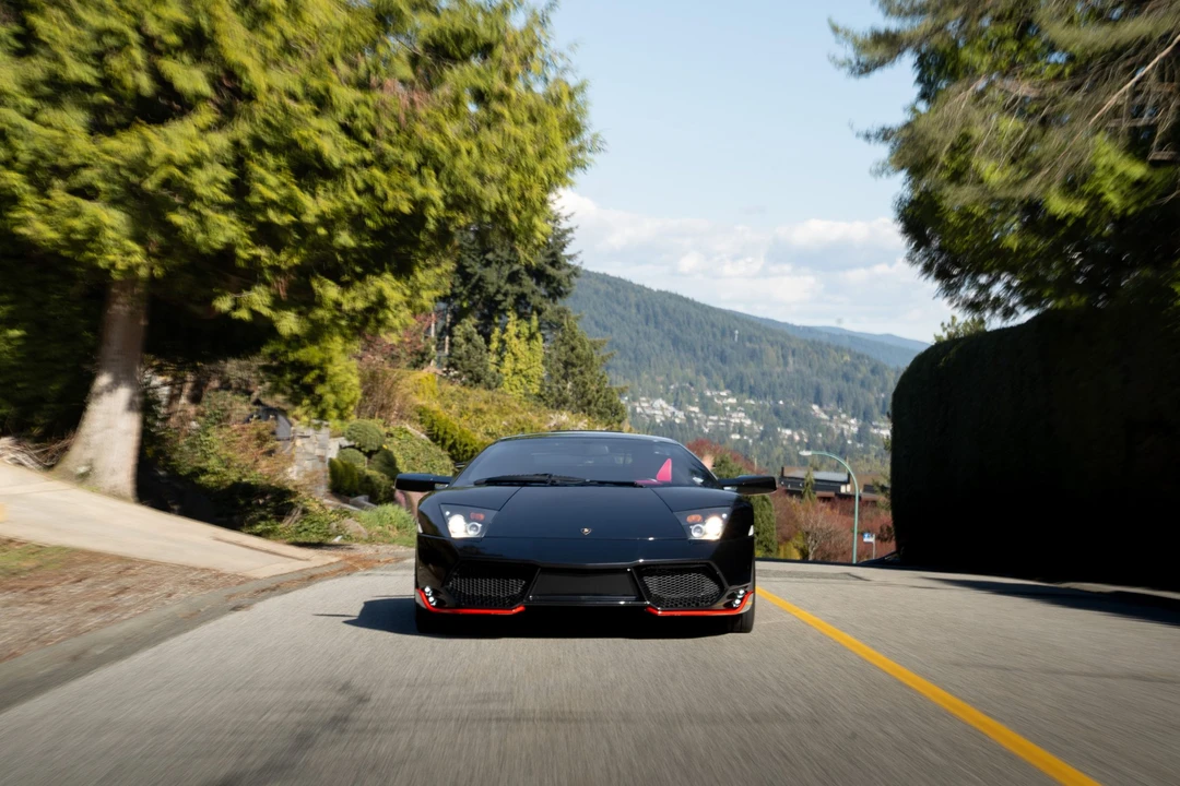 2005 Lamborghini Murcielago - Image 11 of 31