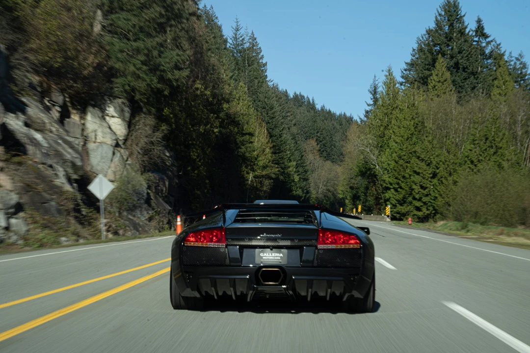 2005 Lamborghini Murcielago - Image 15 of 31