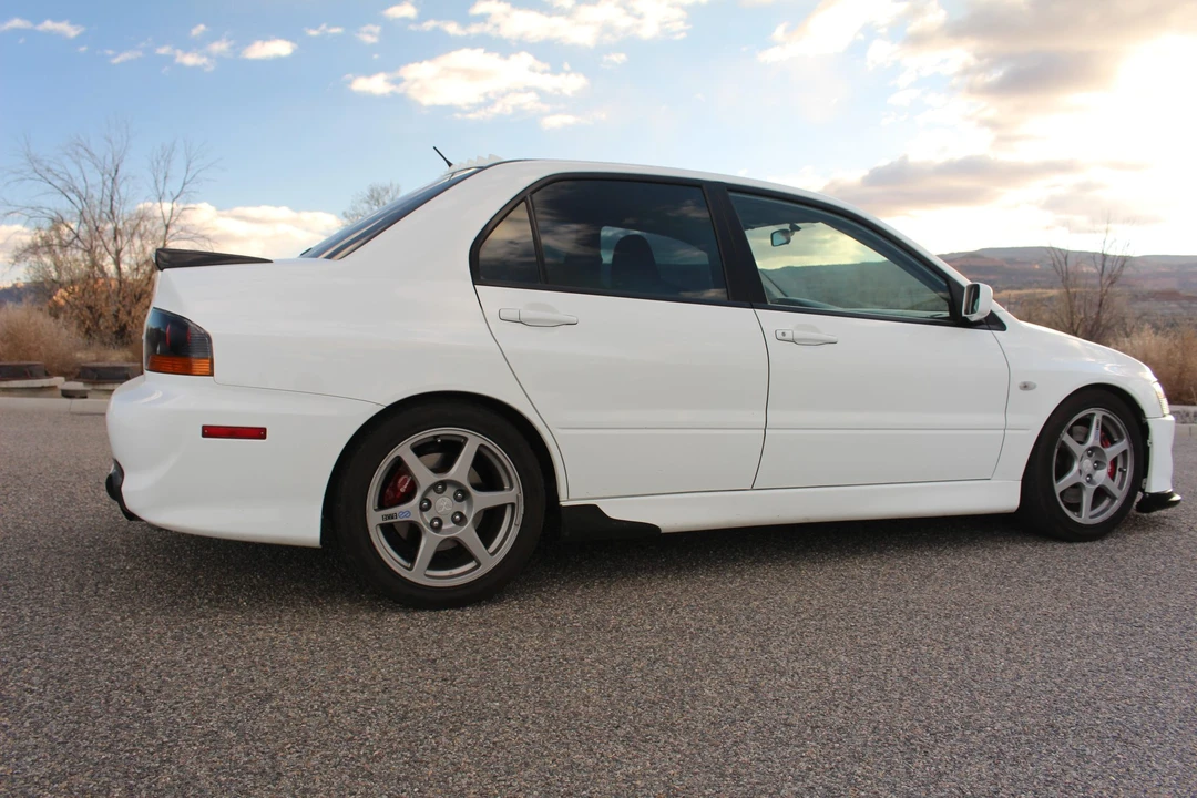 2005 Mitsubishi Lancer Evolution VIII 7th Gen - Image 10 of 31