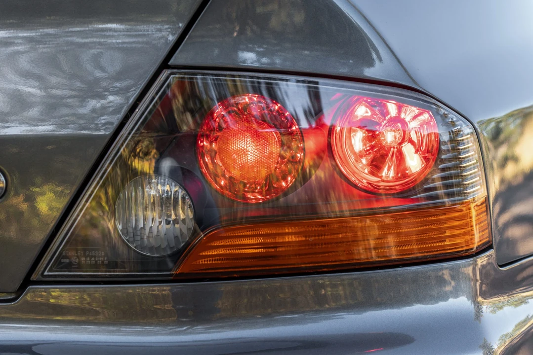 2005 Mitsubishi Lancer Evolution VIII 7th Gen - Image 21 of 31