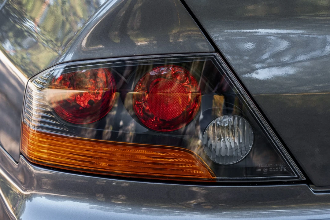2005 Mitsubishi Lancer Evolution VIII 7th Gen - Image 18 of 31