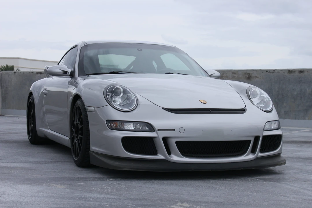 2005 Porsche 997 Carrera - Image 2 of 31