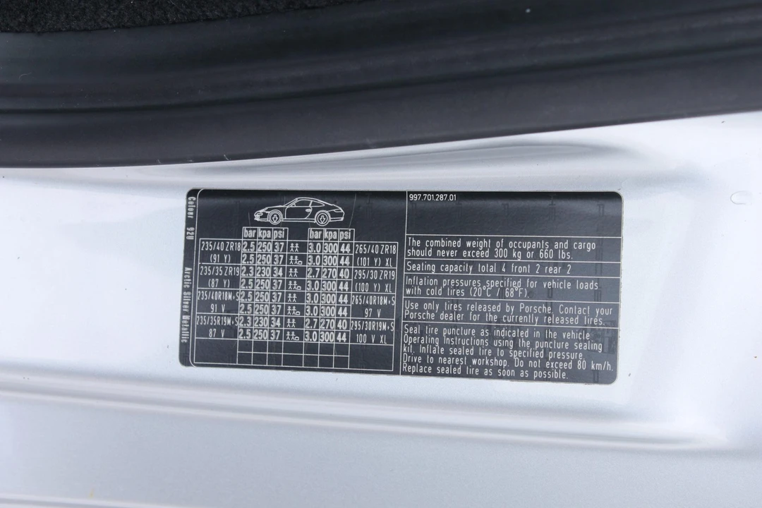 2005 Porsche 997 Carrera - Image 29 of 31
