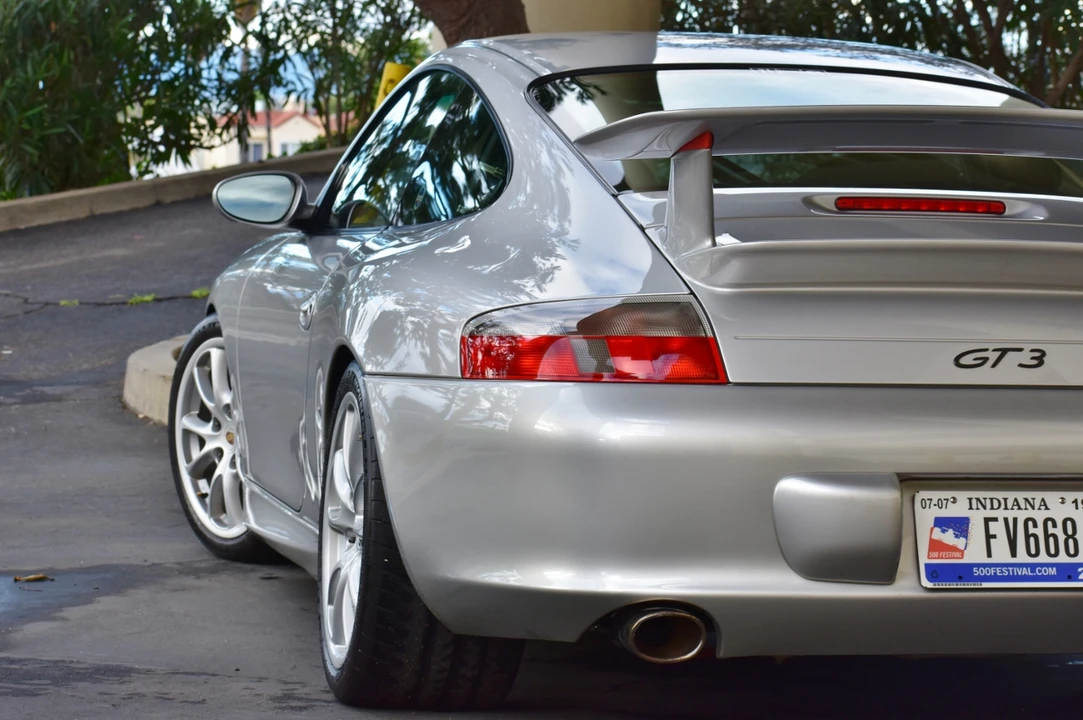 2005 Porsche 996 GT3 - Image 15 of 31