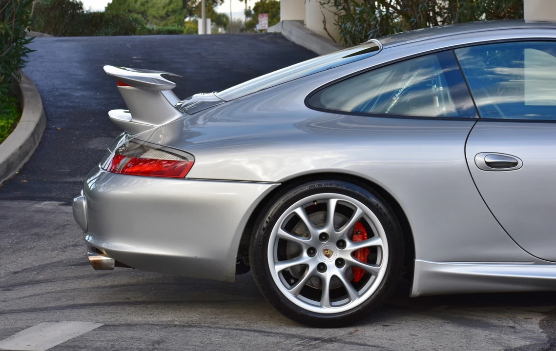 2005 Porsche 996 GT3 - Image 29 of 31