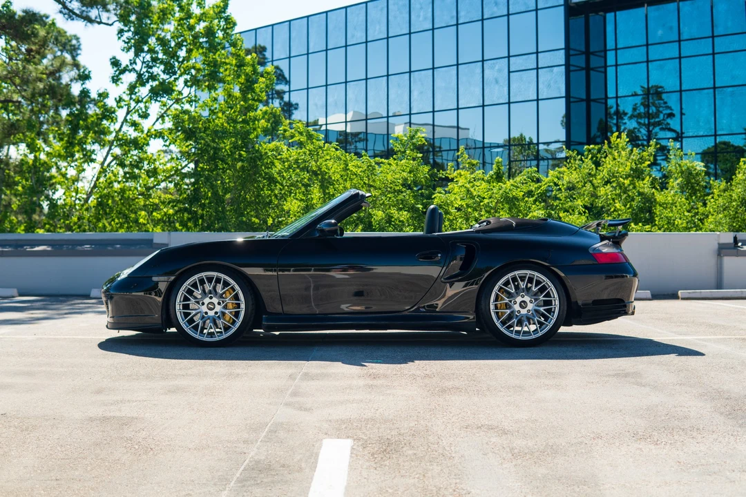 2005 Porsche 996 Turbo - Image 7 of 31