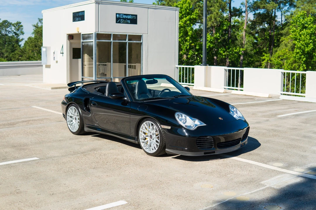 2005 Porsche 996 Turbo - Image 16 of 31