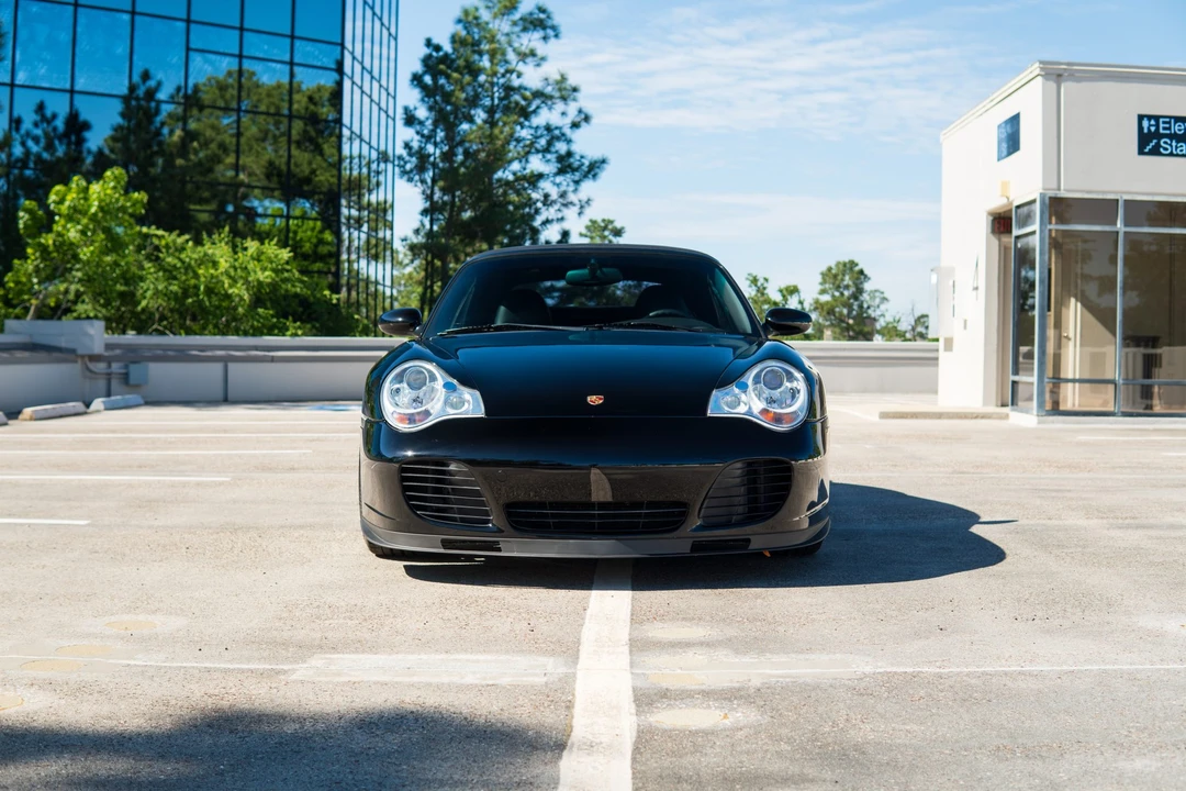 2005 Porsche 996 Turbo - Image 17 of 31
