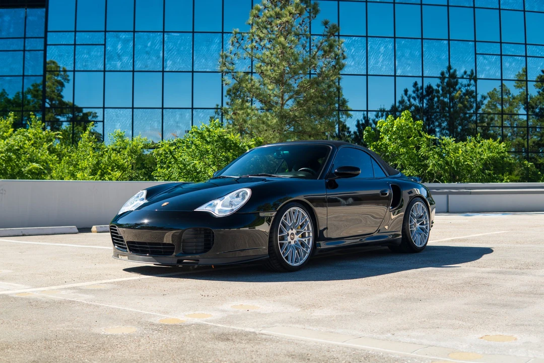 2005 Porsche 996 Turbo - Image 20 of 31