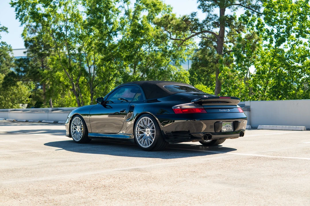 2005 Porsche 996 Turbo - Image 22 of 31