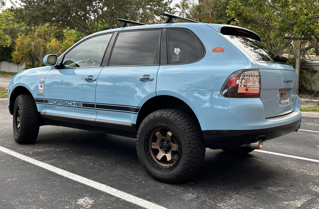 2005 Porsche 955/957 Cayenne S - Image 16 of 31