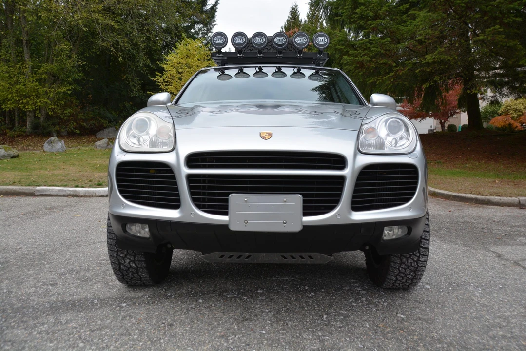 2005 Porsche 955/957 Cayenne Turbo - Image 3 of 31