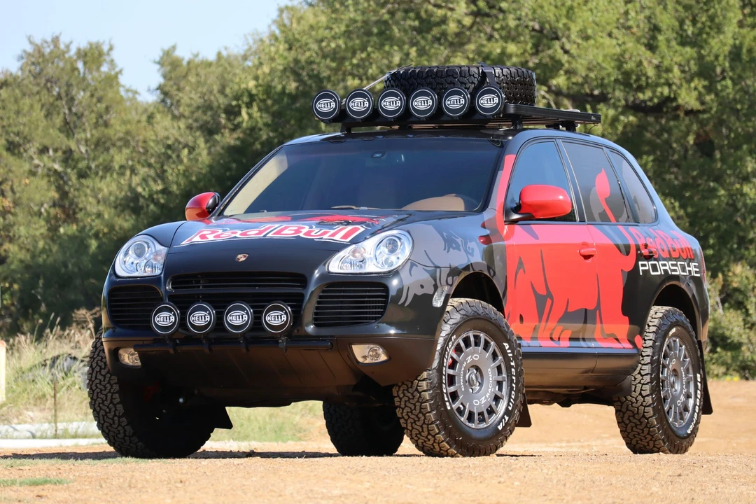 2005 Porsche 955/957 Cayenne Turbo - Image 9 of 31