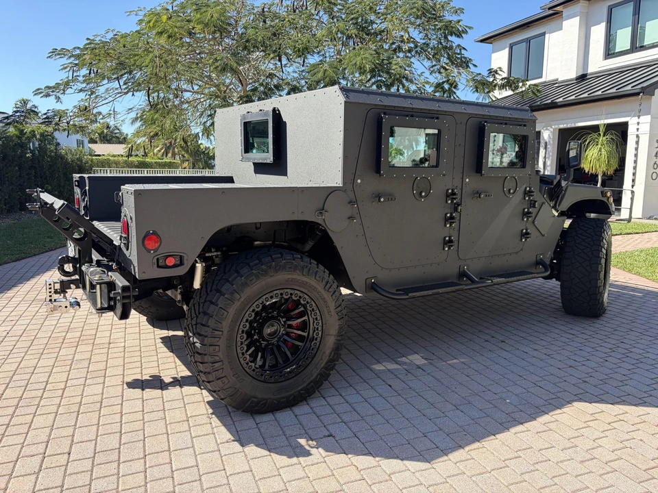 2006 Hummer HMMWV - Image 5 of 31