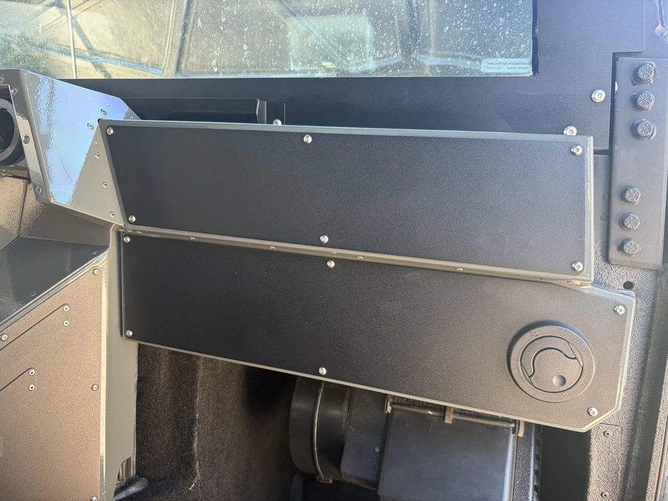 2006 Hummer HMMWV - Image 23 of 31