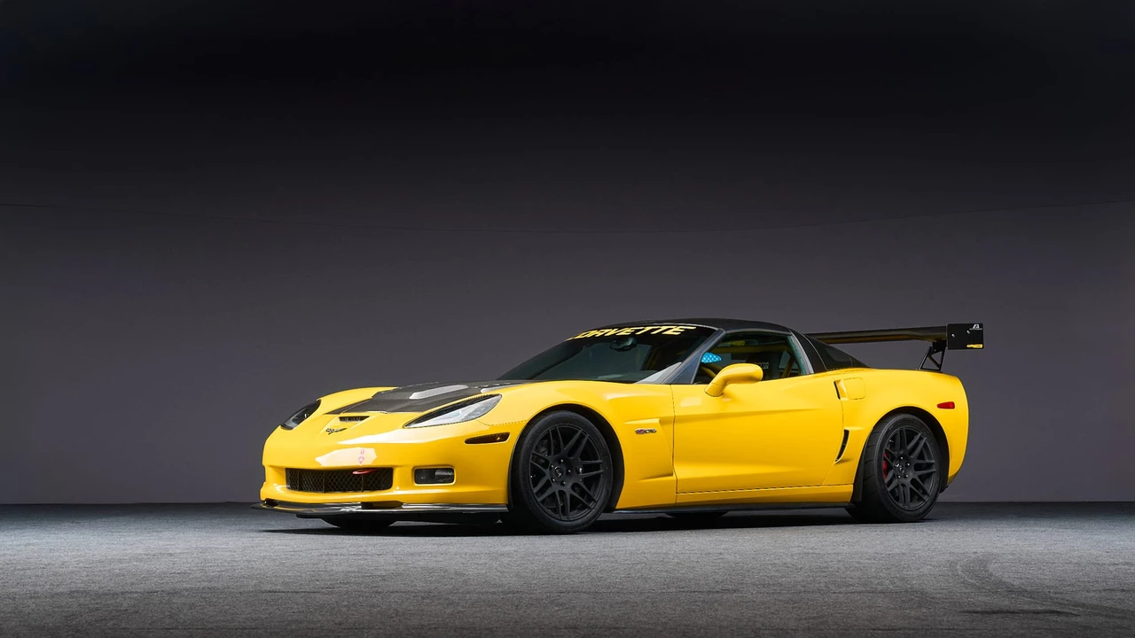 2006 Chevrolet Corvette C6 Z06 - Image 2 of 31