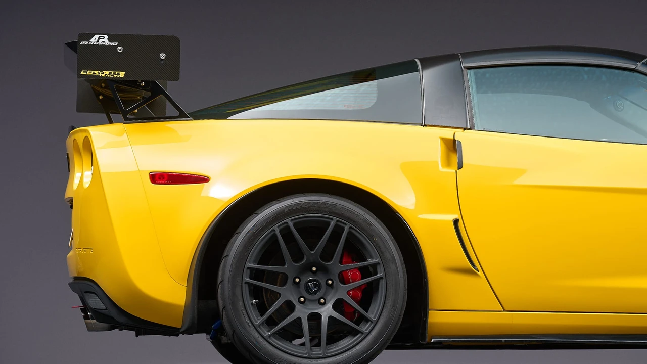 2006 Chevrolet Corvette C6 Z06 - Image 17 of 31