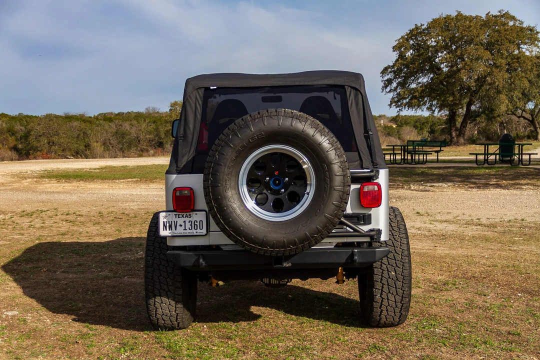 2006 Jeep TJ Wrangler - Image 17 of 31