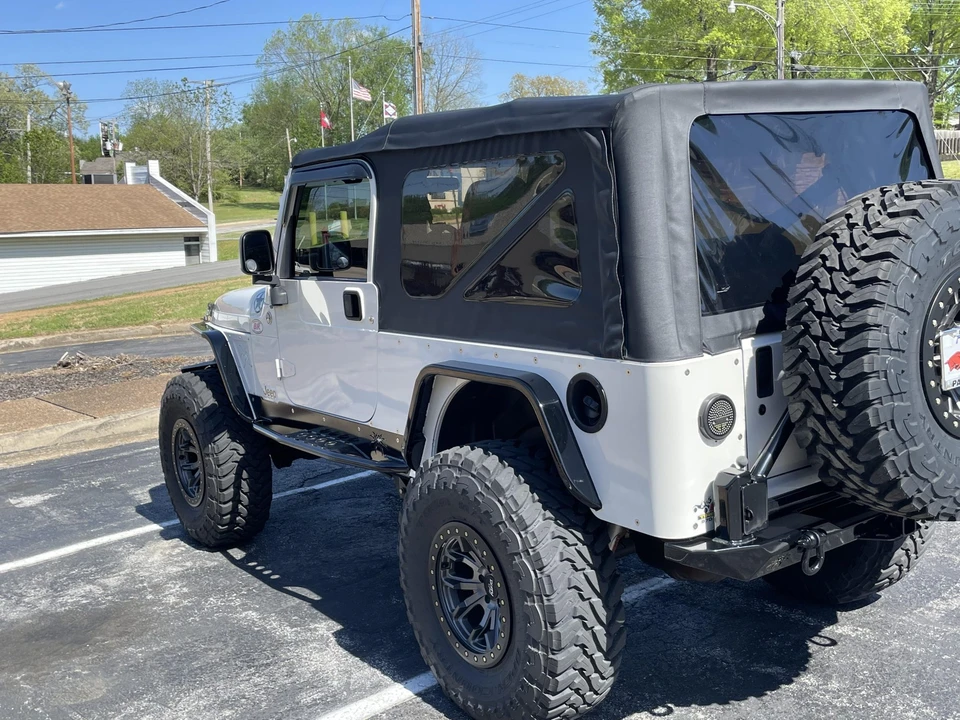 2006 Jeep TJ Wrangler - Image 12 of 31