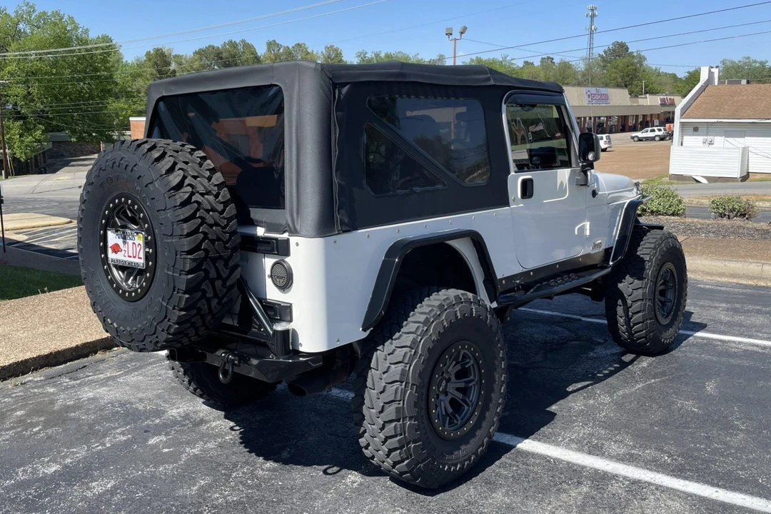 2006 Jeep TJ Wrangler - Image 9 of 31