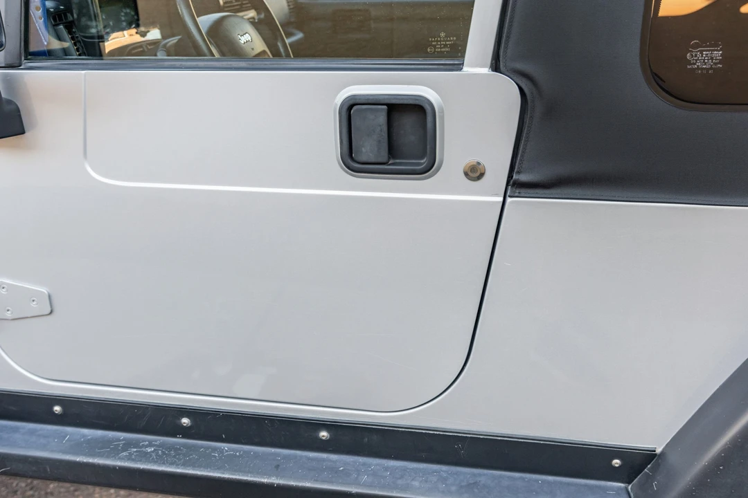 2006 Jeep TJ Wrangler - Image 19 of 31