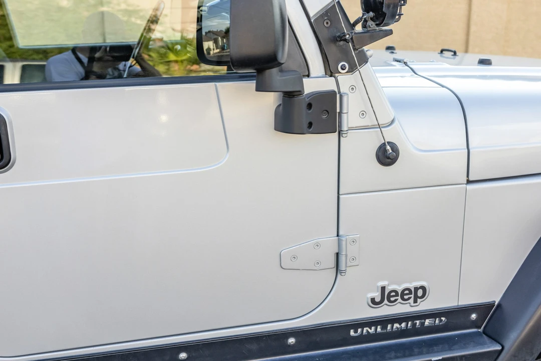 2006 Jeep TJ Wrangler - Image 18 of 31