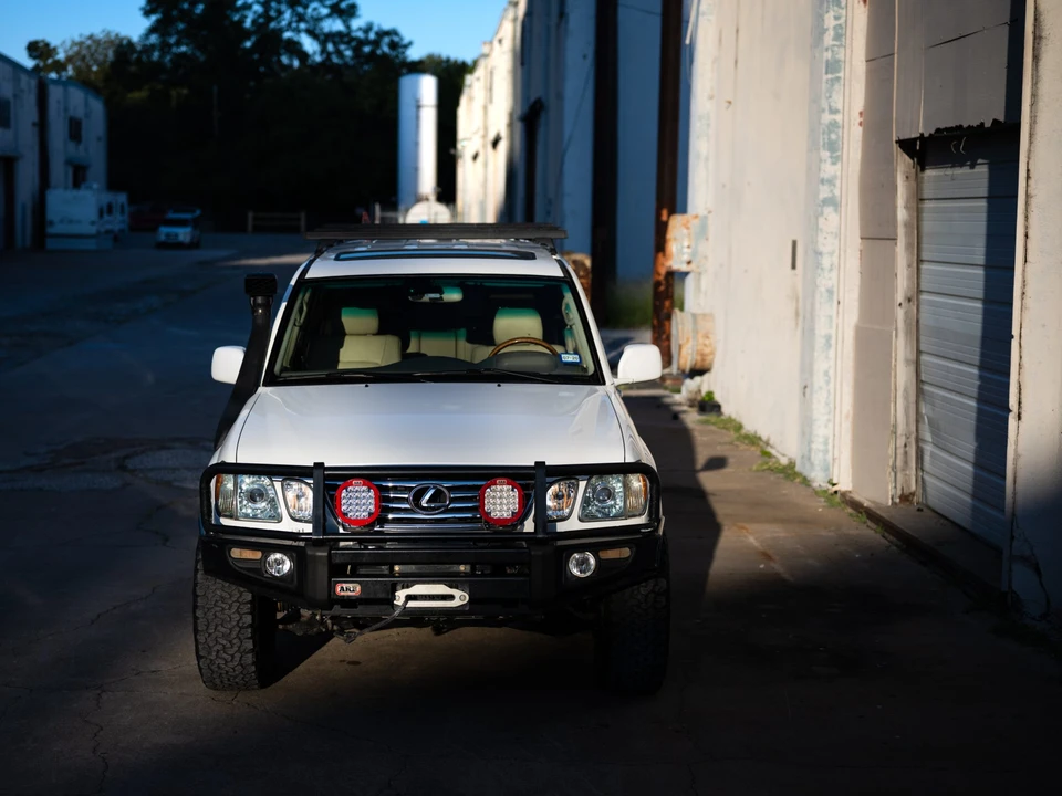 2006 Lexus LX 2nd Gen - Image 8 of 31