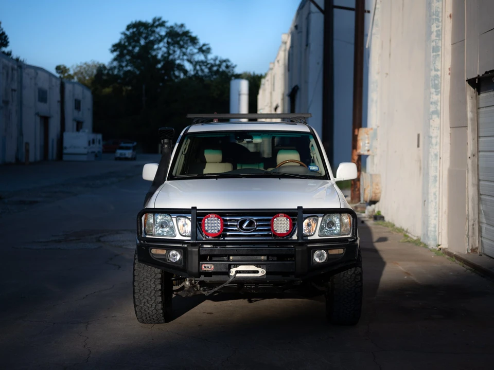 2006 Lexus LX 2nd Gen - Image 7 of 31