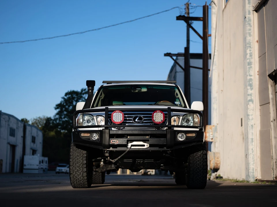 2006 Lexus LX 2nd Gen - Image 6 of 31