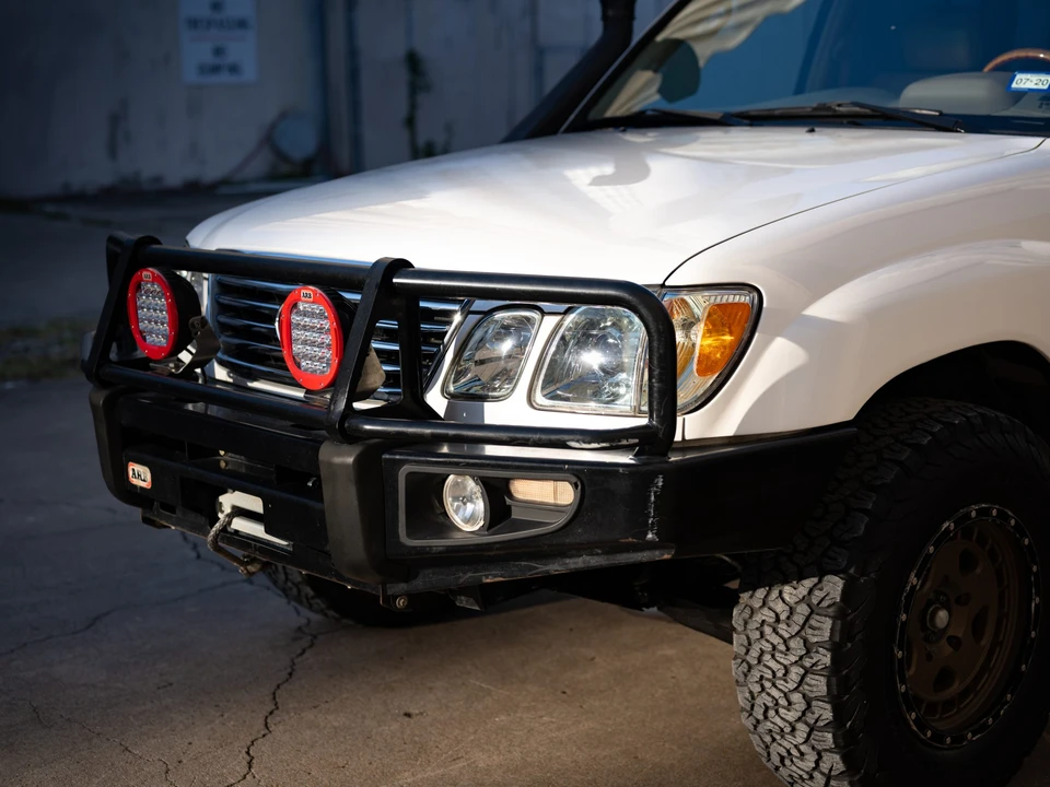2006 Lexus LX 2nd Gen - Image 25 of 31