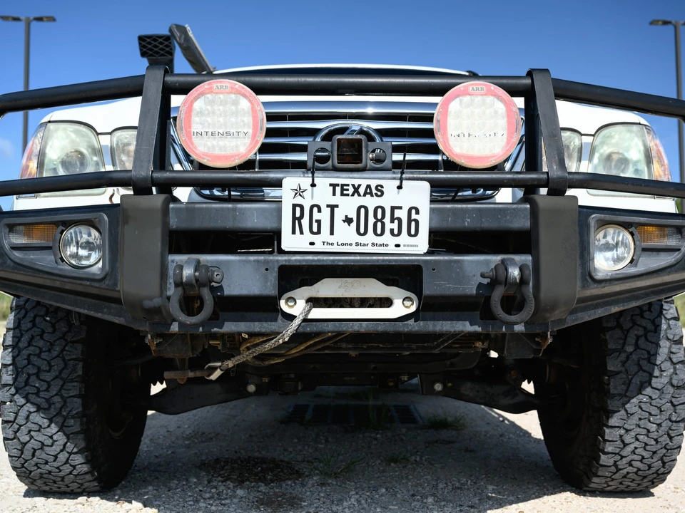 2006 Lexus LX 2nd Gen - Image 22 of 31
