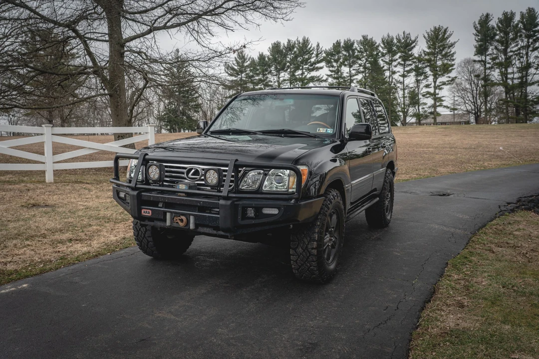 2006 Lexus LX 2nd Gen - Image 11 of 31